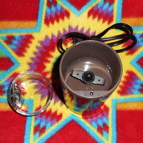 PROCTOR-SILEX DURABLE COFFEE GRINDER MODEL #80300 *OPEN BOX - Picture 3 of 6